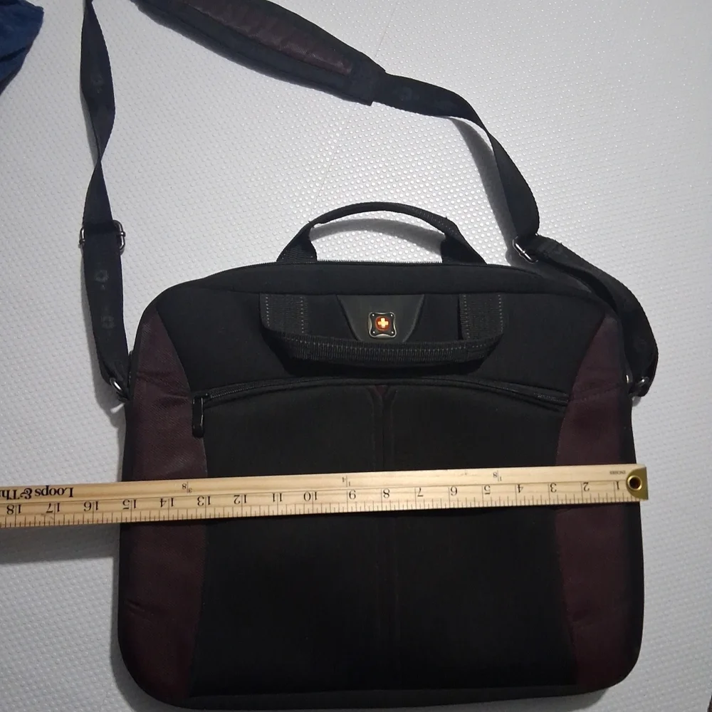 Swiss Tech Black and Brown Laptop Bag